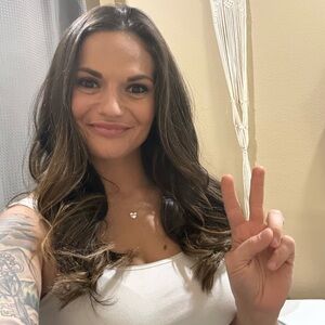 Meet your Posher, Marie